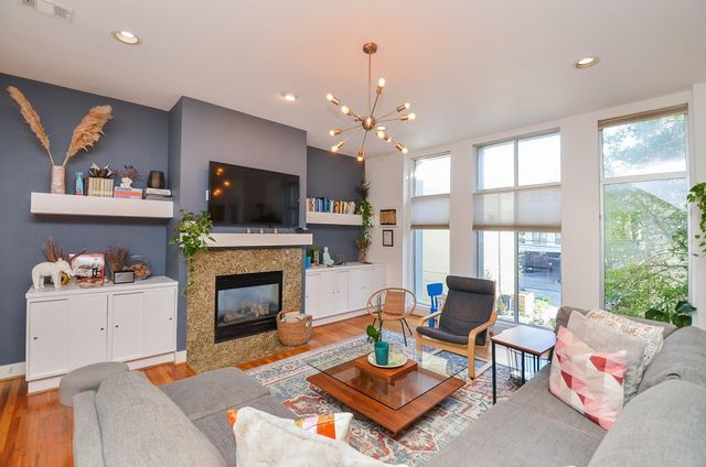 1116 Columbus Street, Houston, TX 77019