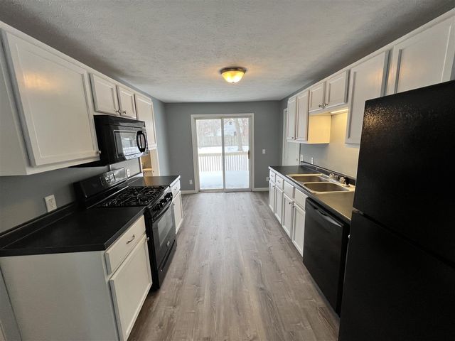 1046 Ducey Avenue, Muskegon, MI 49442