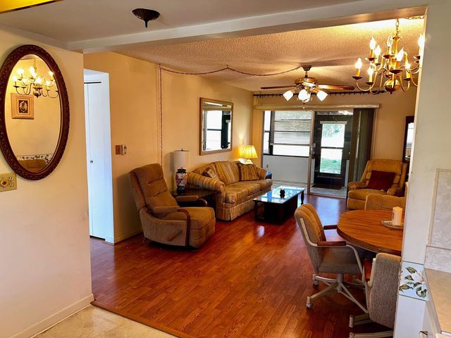 7040 COGNAC DRIVE 1, New Port Richey, FL 34653