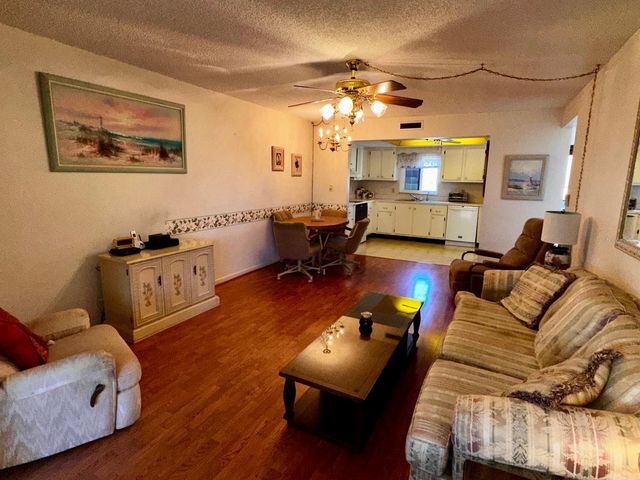 7040 COGNAC DRIVE 1, New Port Richey, FL 34653