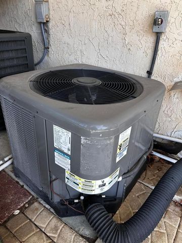 7040 COGNAC DRIVE 1, New Port Richey, FL 34653