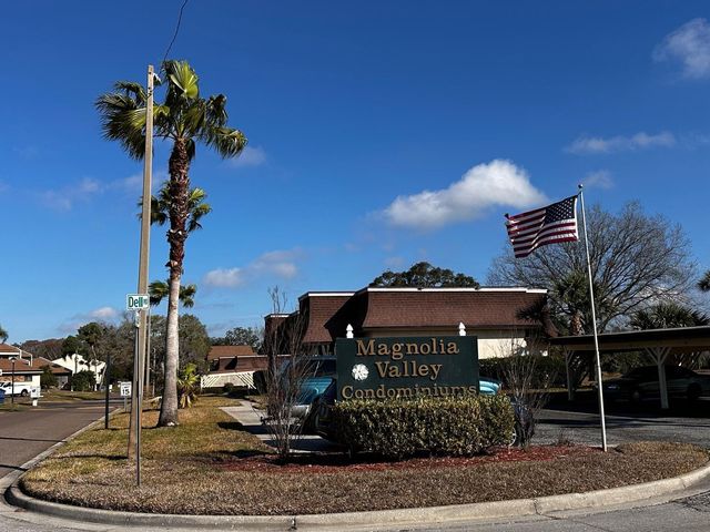 7040 COGNAC DRIVE 1, New Port Richey, FL 34653