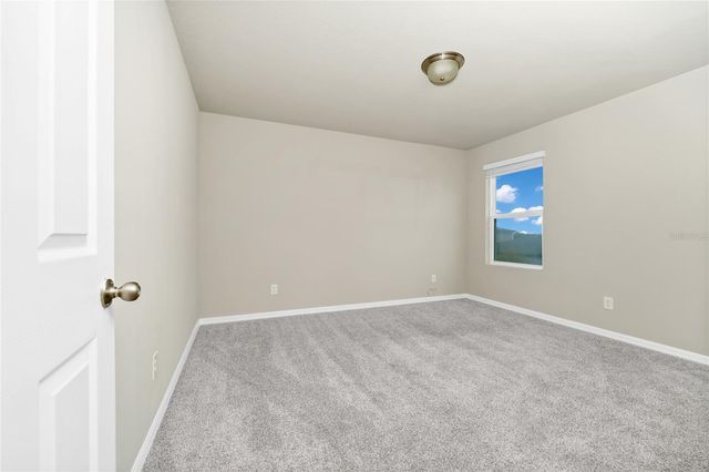 3817 SHOVELER AVENUE, Leesburg, FL 34748