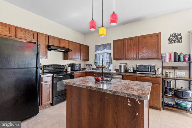 4113 TRABERT CT, Dover, PA 17315