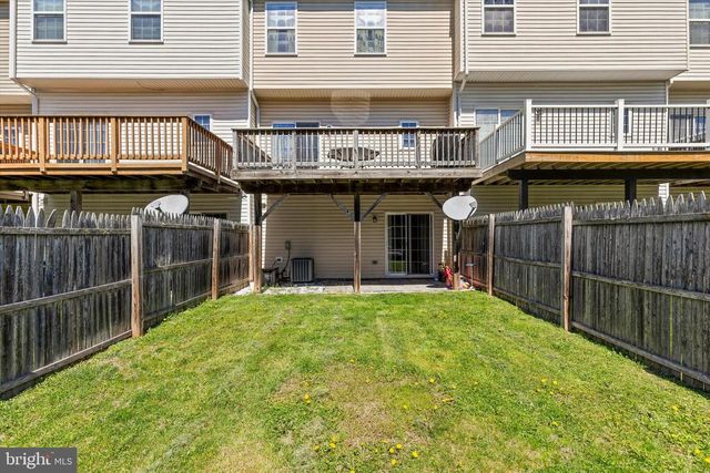 4113 TRABERT CT, Dover, PA 17315