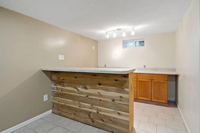 7184 Cooper Avenue, Inver Grove Heights, MN 55076