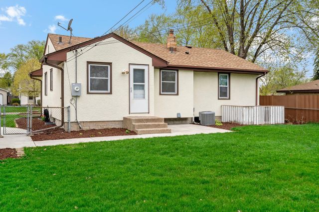 7184 Cooper Avenue, Inver Grove Heights, MN 55076