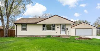 7184 Cooper Avenue, Inver Grove Heights, MN 55076