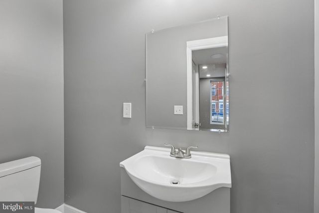 1512 W PRATT ST, Baltimore, MD 21223