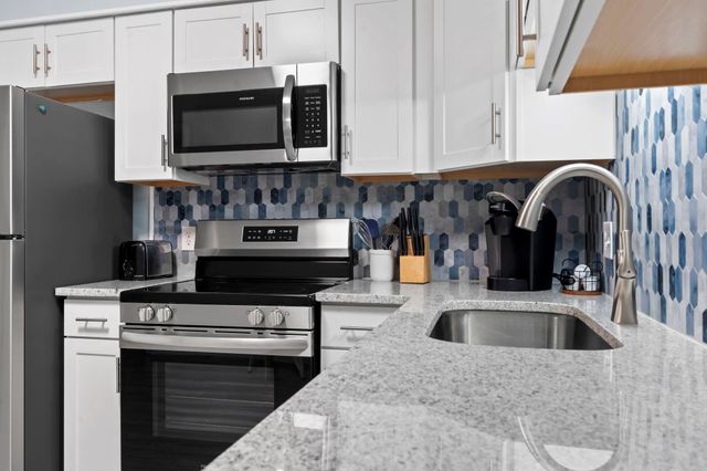 191 Maison Dr Apt B318, Myrtle Beach, SC 29572