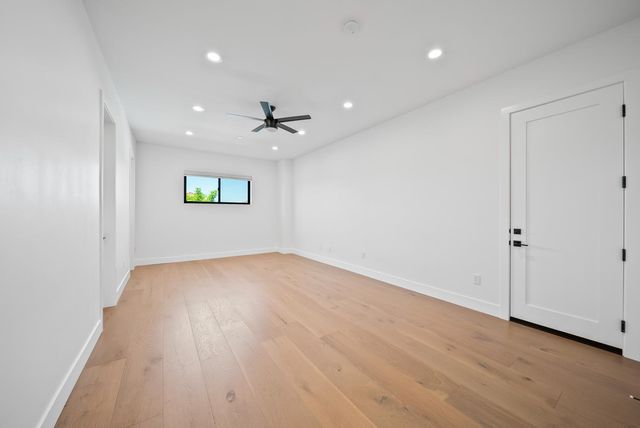 726 Sundahl Dr, Folsom, CA 95630