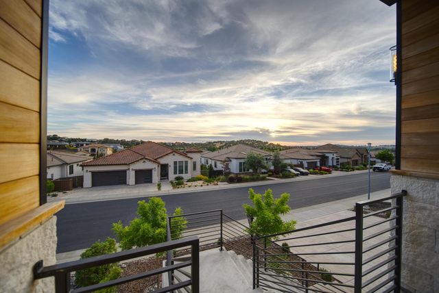 726 Sundahl Dr, Folsom, CA 95630