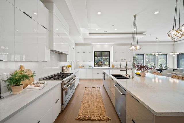 726 Sundahl Dr, Folsom, CA 95630