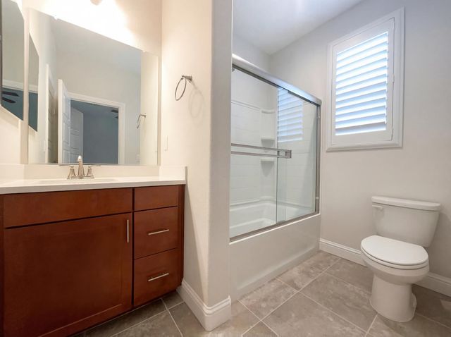 8385 Apothic Way, Sacramento, CA 95829