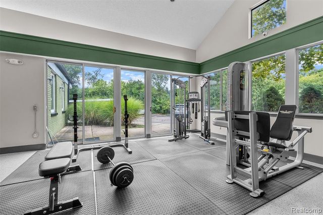 1050 N Adams Road 110, Birmingham, MI 48009