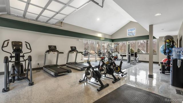 1050 N Adams Road 110, Birmingham, MI 48009
