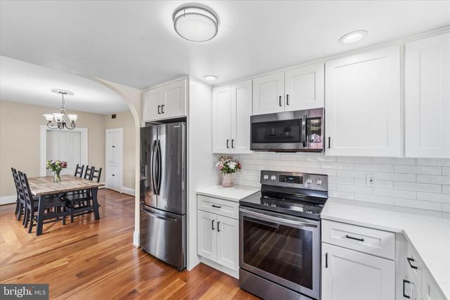 125 W 4TH ST, Front Royal, VA 22630
