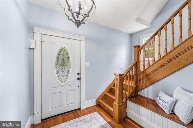 125 W 4TH ST, Front Royal, VA 22630
