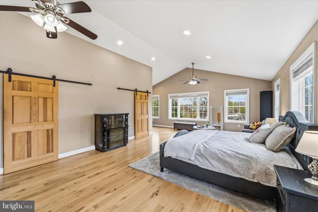125 W 4TH ST, Front Royal, VA 22630