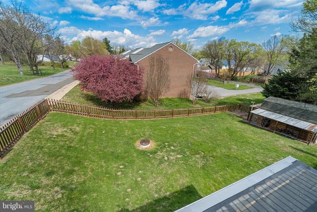 125 W 4TH ST, Front Royal, VA 22630