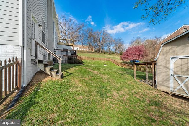 125 W 4TH ST, Front Royal, VA 22630