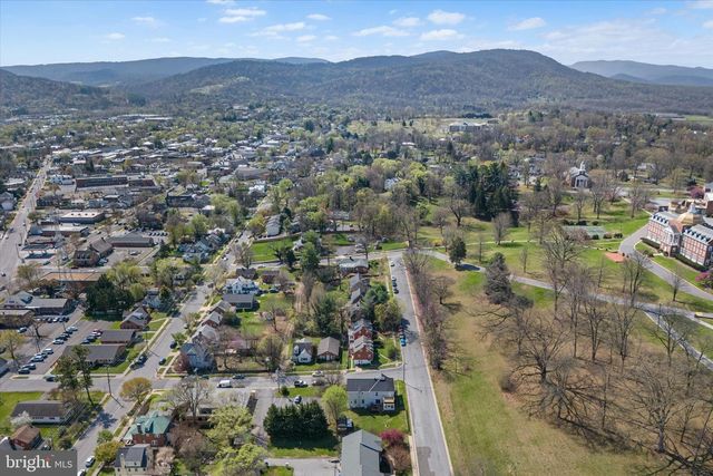 125 W 4TH ST, Front Royal, VA 22630