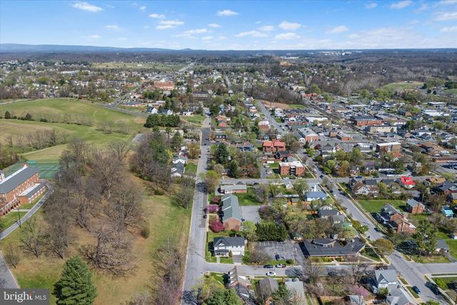 125 W 4TH ST, Front Royal, VA 22630