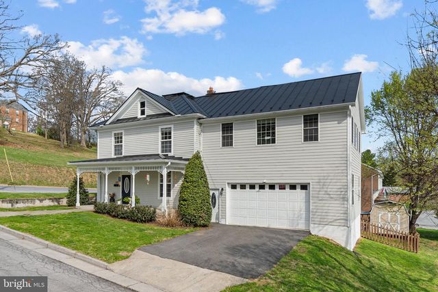 125 W 4TH ST, Front Royal, VA 22630