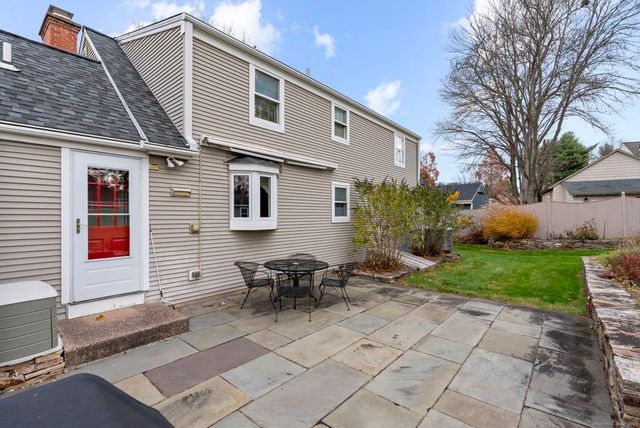 16 Westview Lane, Glastonbury, CT 06033