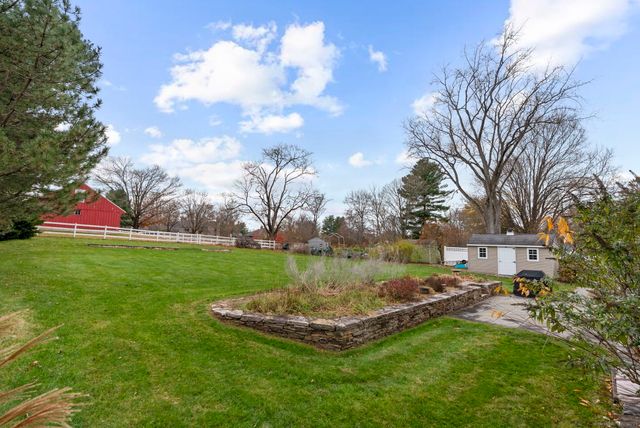 16 Westview Lane, Glastonbury, CT 06033