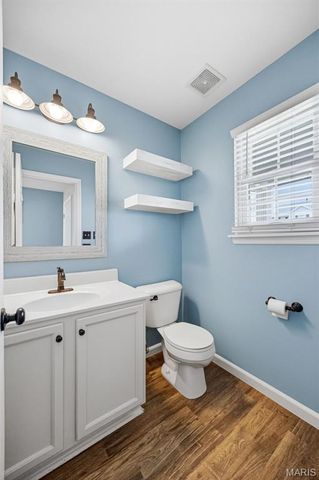 703 Wayland Drive, O'fallon, MO 63366