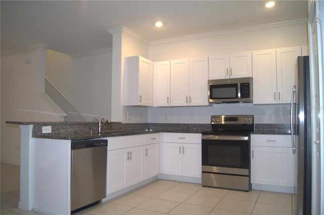 36347 CAMP FIRE TERRACE, Zephyrhills, FL 33541