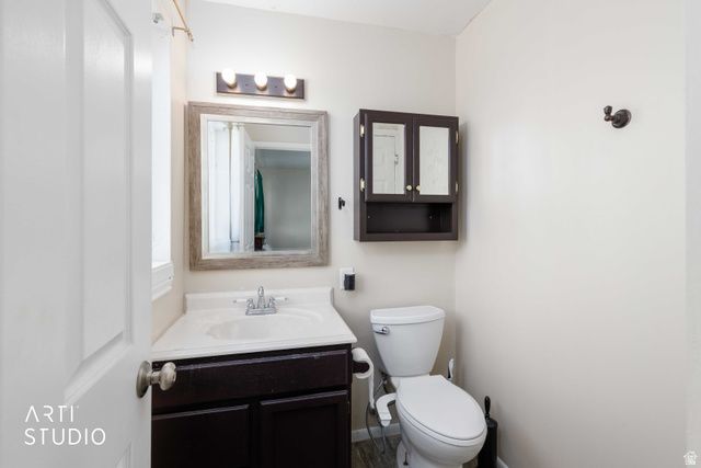 1266 E CHERRY LN, Layton, UT 84040