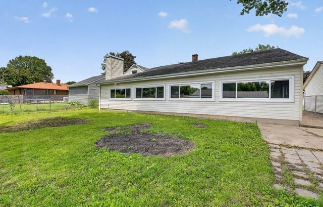 315 9th Avenue, De Witt, IA 52472