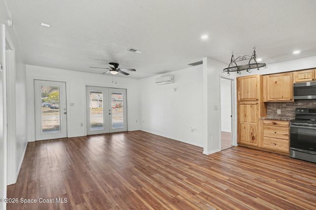 1341 Cindy Circle NE, Melbourne, FL 32905