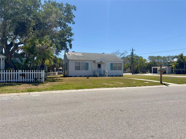 3050 DUPONT STREET S, Gulfport, FL 33707