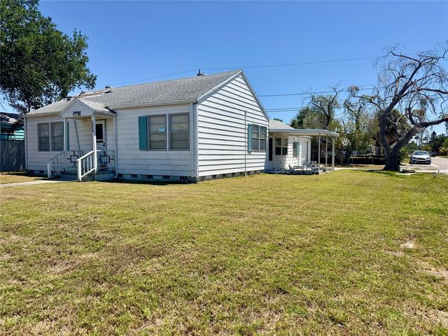 3050 DUPONT STREET S, Gulfport, FL 33707