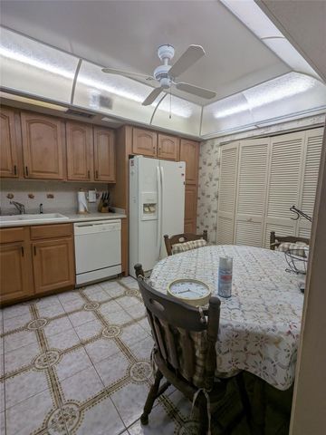 2812 N 46th Avenue G 272, Hollywood, FL 33021