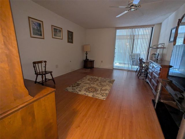 2812 N 46th Avenue G 272, Hollywood, FL 33021