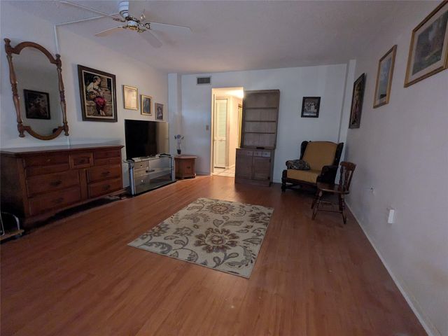 2812 N 46th Avenue G 272, Hollywood, FL 33021