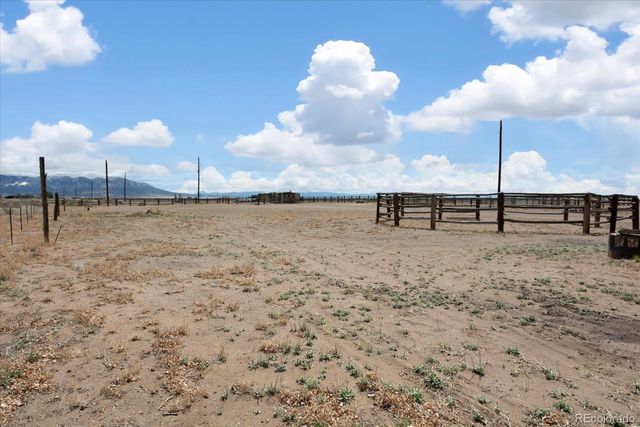 1374 Road 110, Mosca, CO 81146