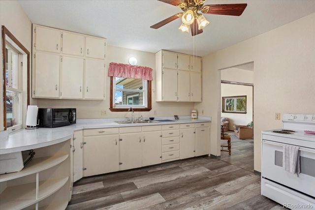 1374 Road 110, Mosca, CO 81146