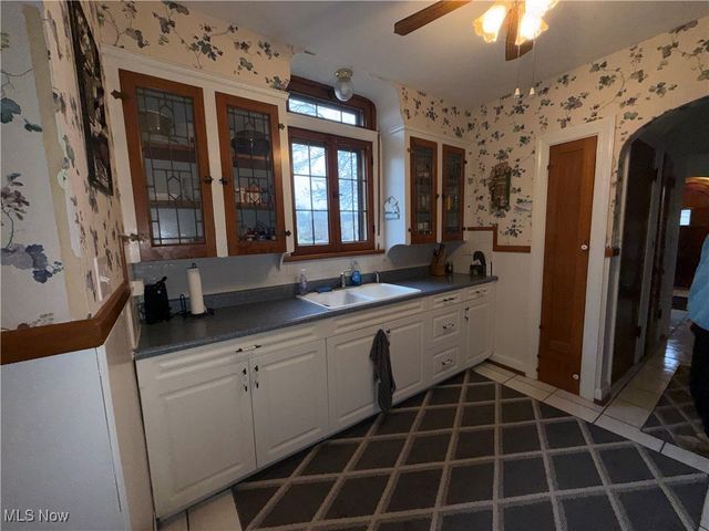 1010 Archwood Avenue, Lorain, OH 44052