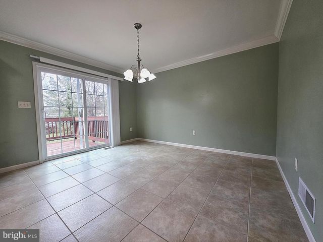 112 OLD SCHOOLHOUSE LN, Mechanicsburg, PA 17055