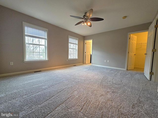 112 OLD SCHOOLHOUSE LN, Mechanicsburg, PA 17055