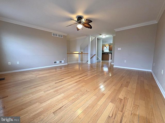 112 OLD SCHOOLHOUSE LN, Mechanicsburg, PA 17055