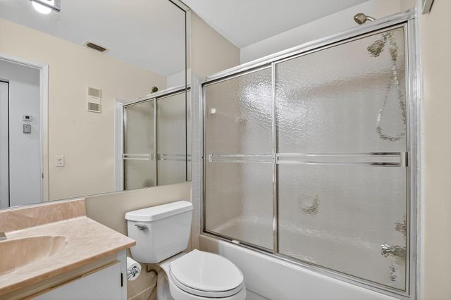 10631 Ocean Palm Way 202, Boynton Beach, FL 33437