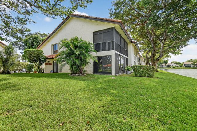 10631 Ocean Palm Way 202, Boynton Beach, FL 33437