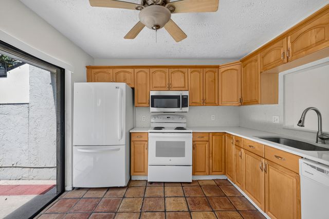 12720 Spinnaker Lane, Wellington, FL 33414