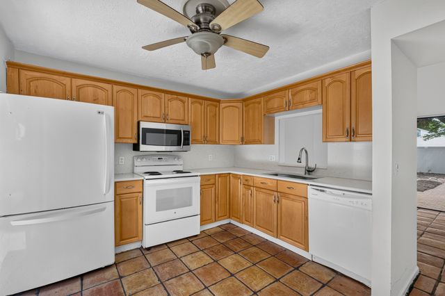 12720 Spinnaker Lane, Wellington, FL 33414